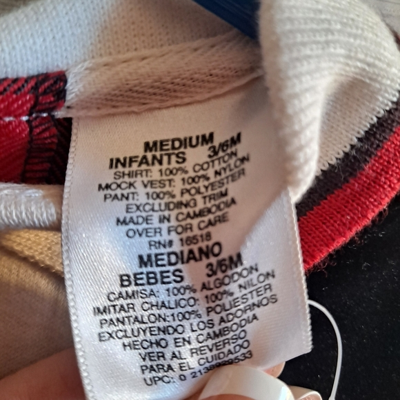 Boy's Romper - Picture 5 of 5